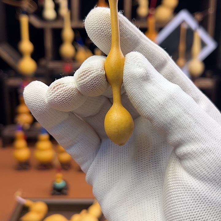 润***n葫芦笙等乐器的演奏