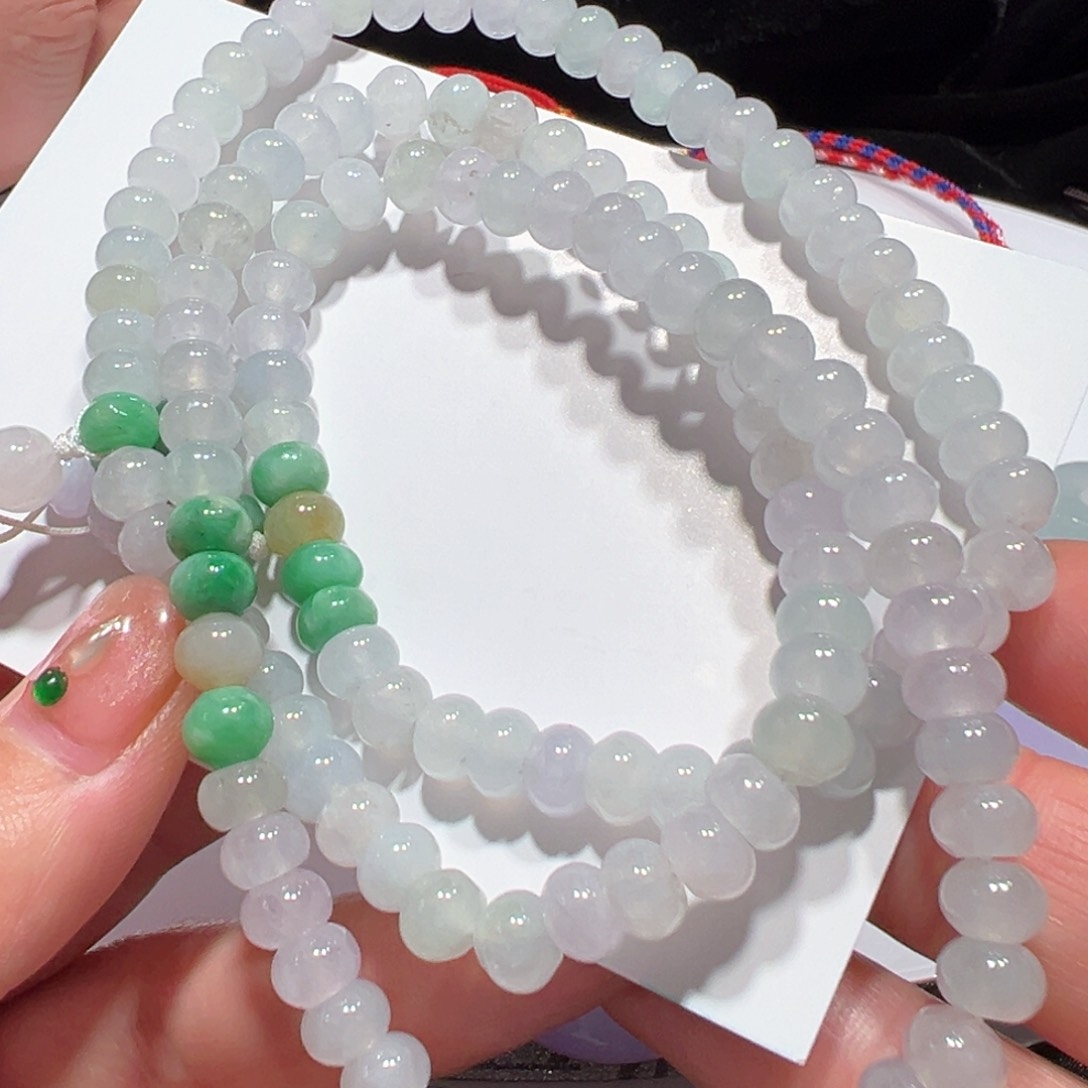 翡翠颈饰未镶嵌项链