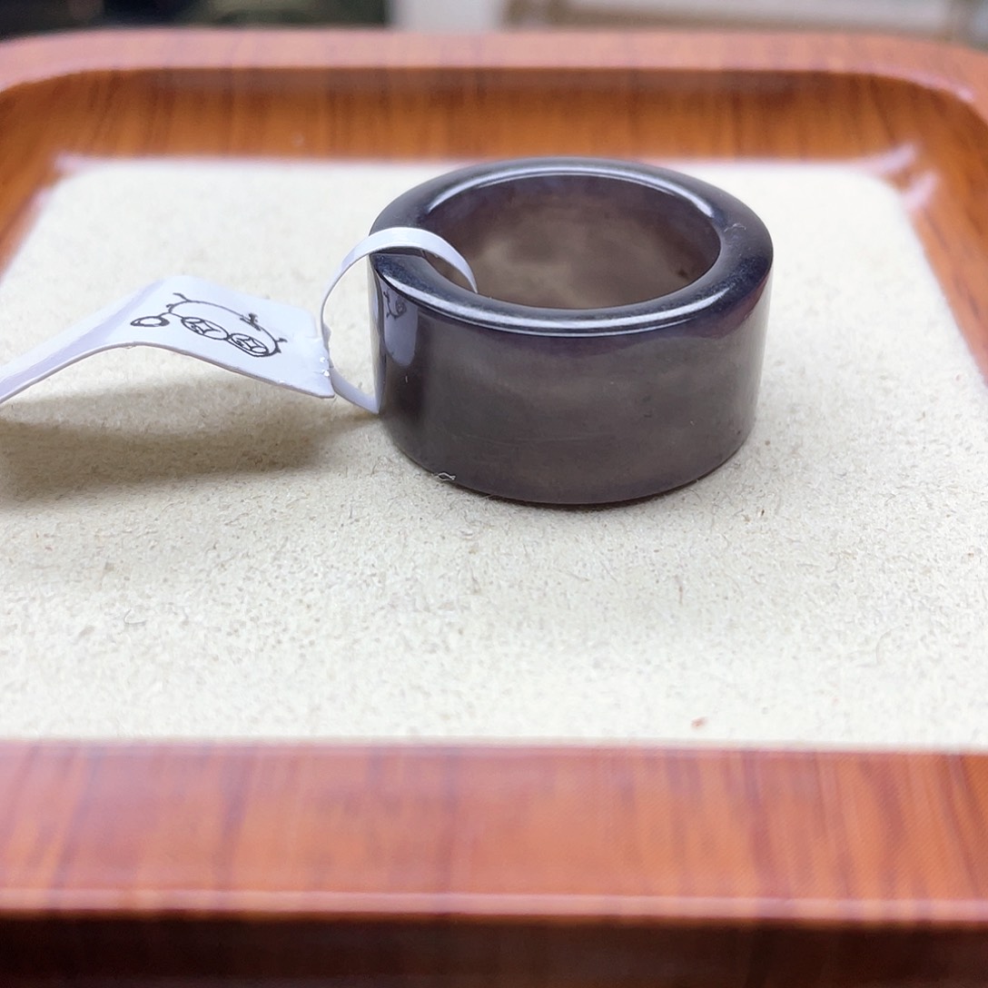 和田玉戒指未镶嵌帝紫直切17号