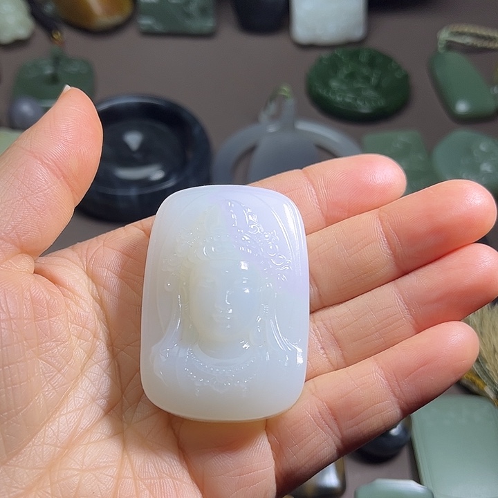 半***生和田玉（糖玉）未镶嵌颈饰