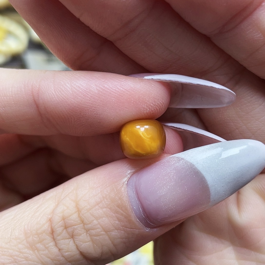 琥珀珠宝奇石未镶嵌9.6*7.9mm微瑕福利款