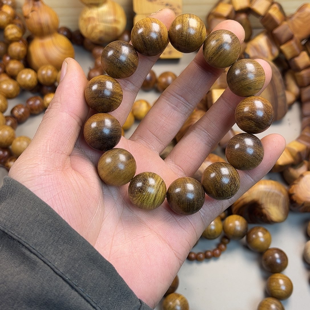 峰***&手串/手链贡木18巴贡