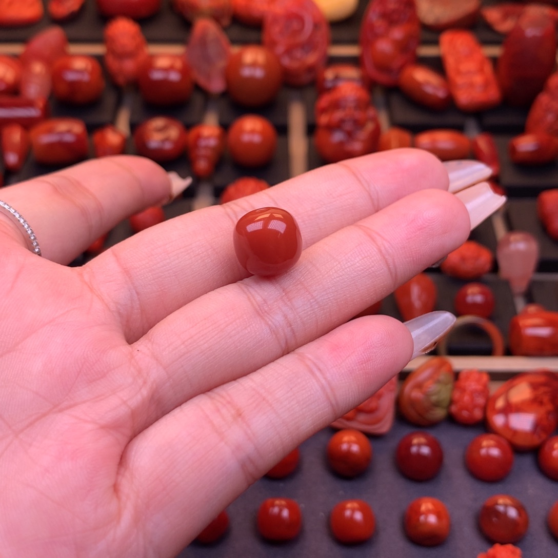 南红玛瑙未镶嵌川料原矿高品老型单珠11.5mm