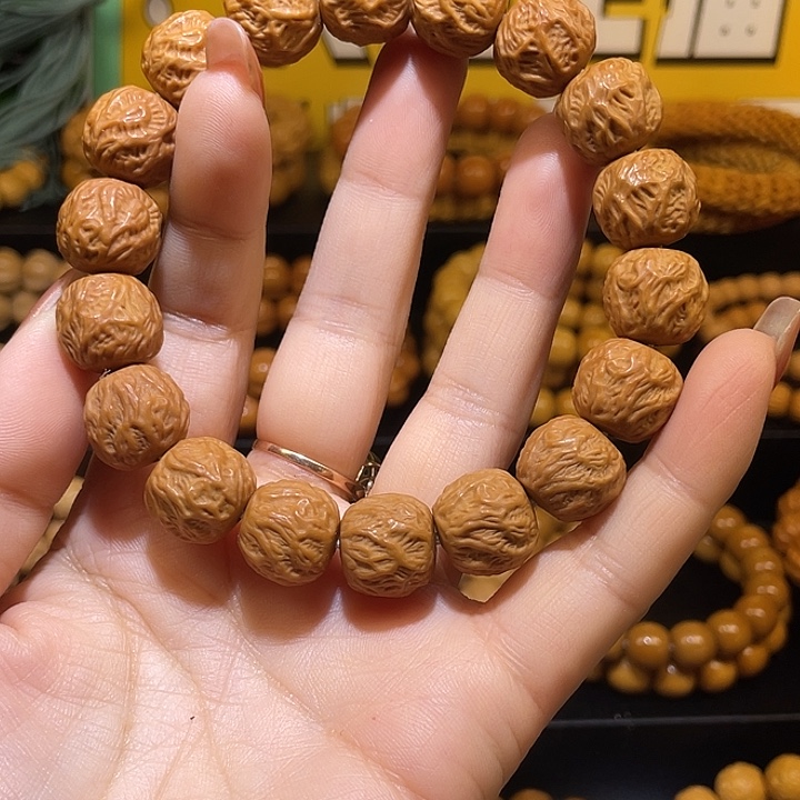 手串猴头核桃猴头