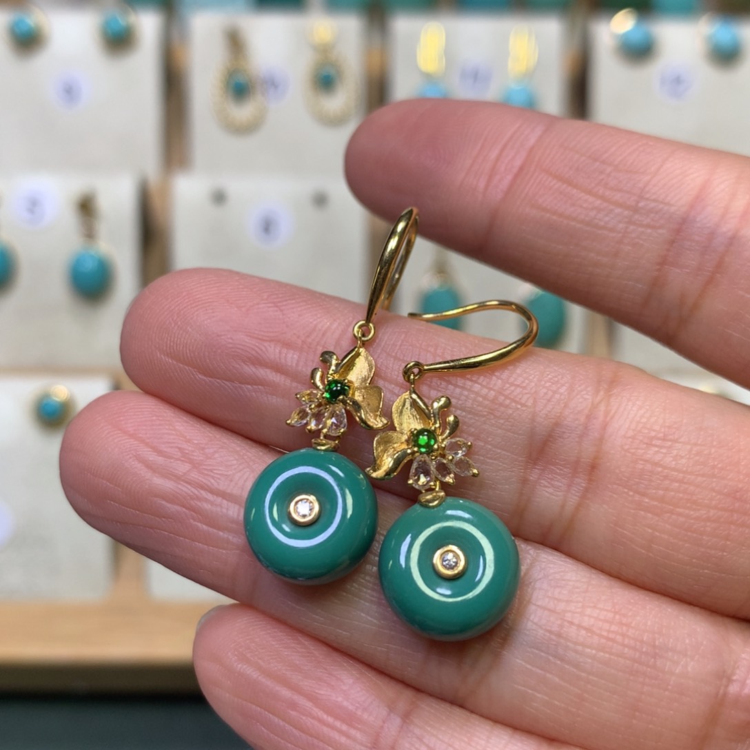 绿松石耳饰18K金镶嵌