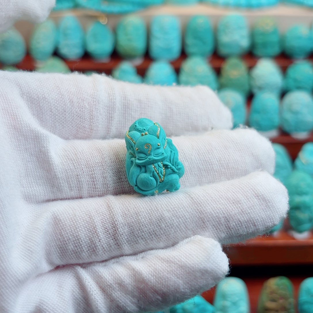 未镶嵌绿松石珠宝奇石