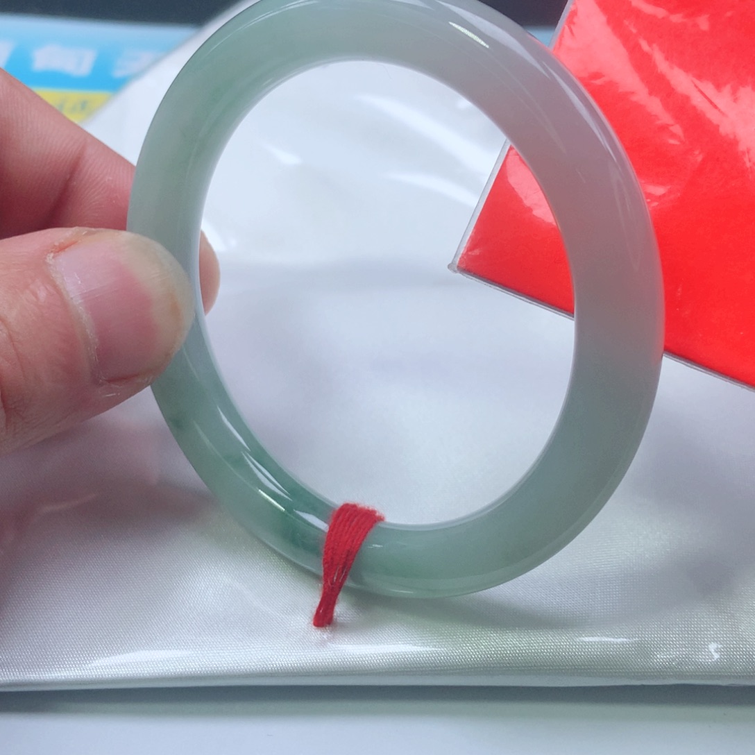 翡翠手镯未镶嵌0270号