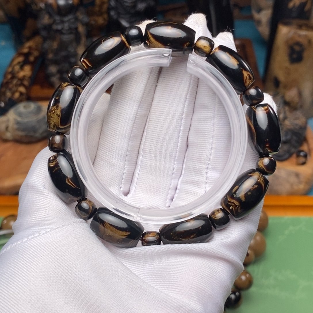 A0126 枣珠 黑金妖1.2×1.8