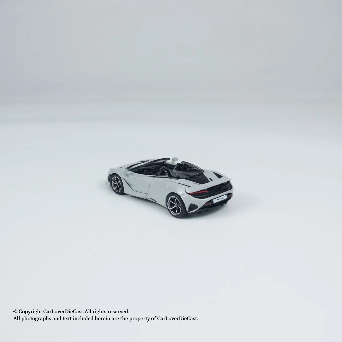 【现货】 MINIGT[973] 1:64 迈凯伦750S Spider 合金小比例模型