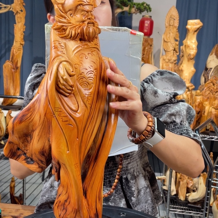 柏木（崖柏）随型摆件