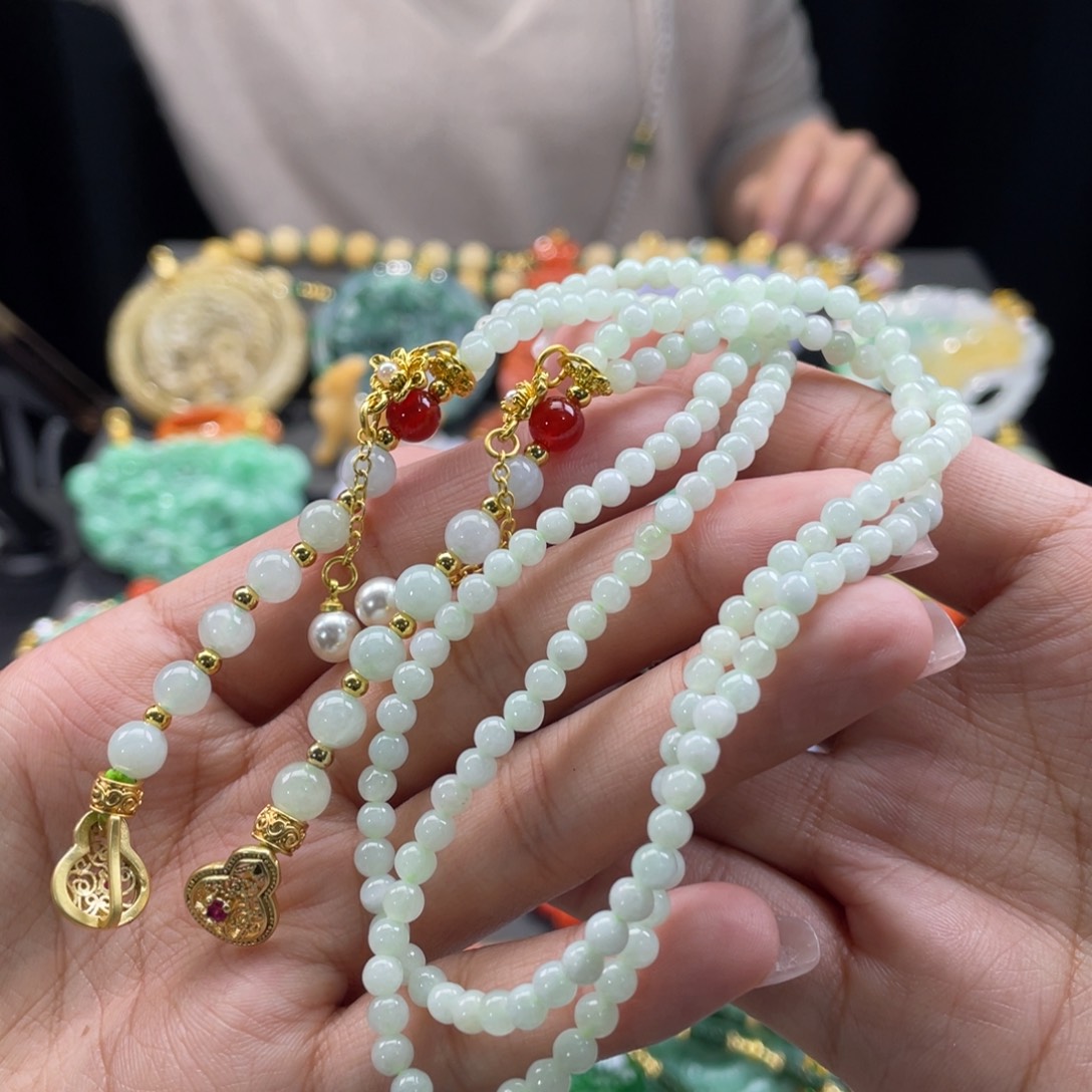 翡翠颈饰未镶嵌代编织