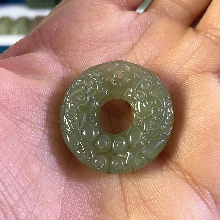 和田玉吊坠(不含链)未镶嵌