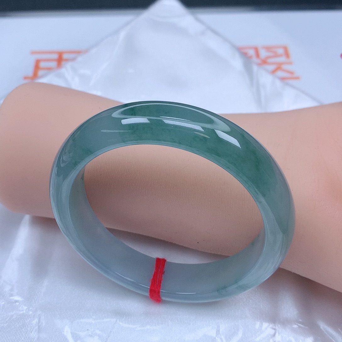 【闪购商品】未镶嵌手镯翡翠，53