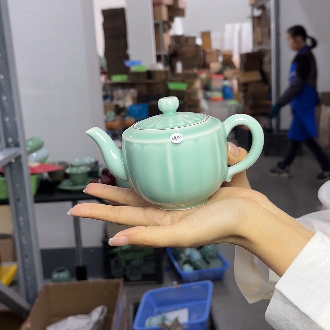 龙泉云间青瓷小米茶器