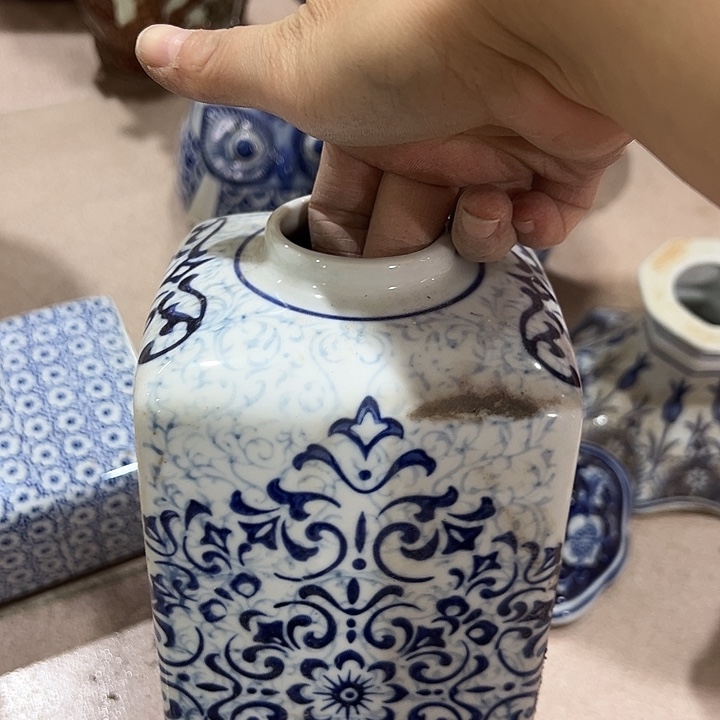 瓷片瑕。，，。，。，。。。，，，，