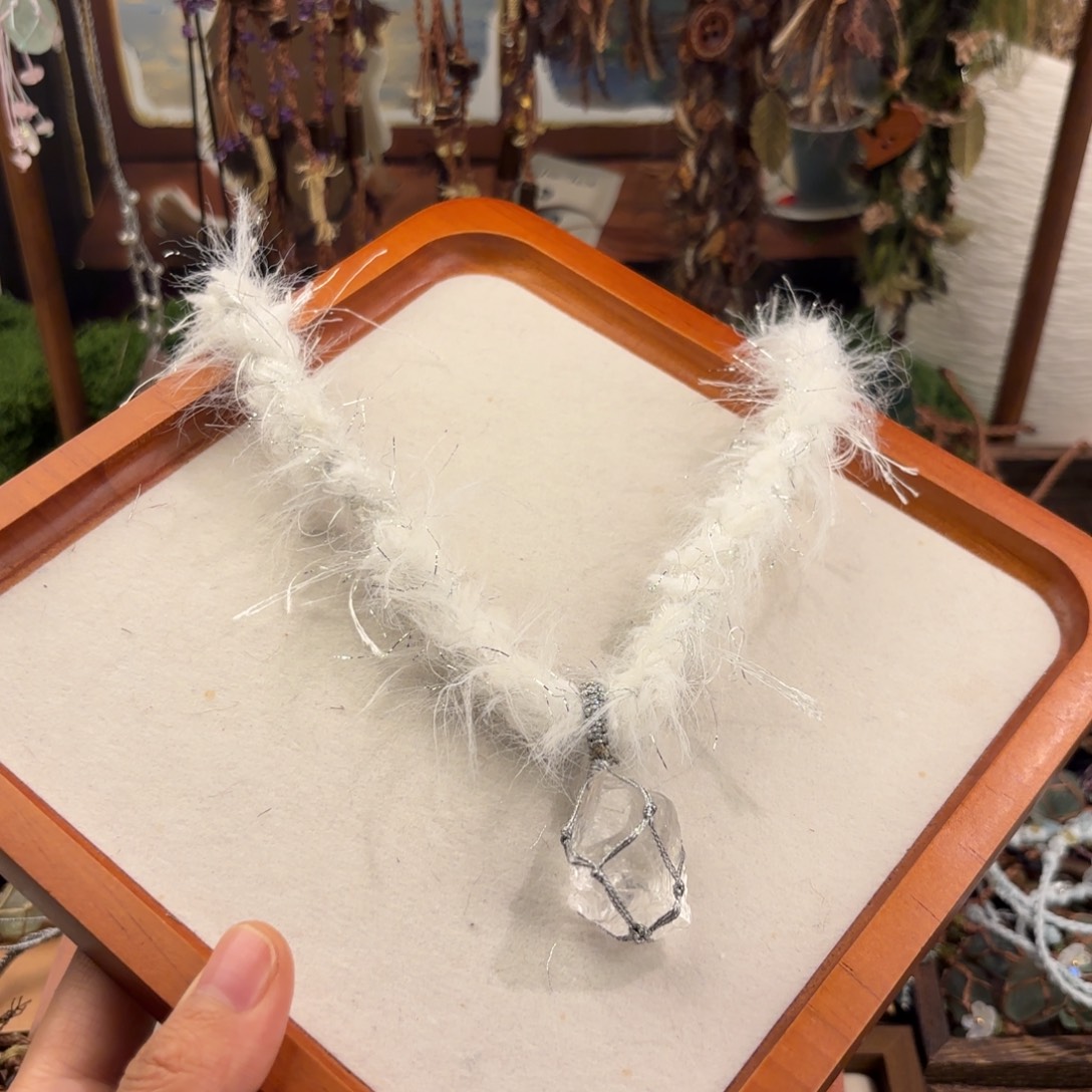 颈饰水晶未镶嵌白色手混线白水晶项链