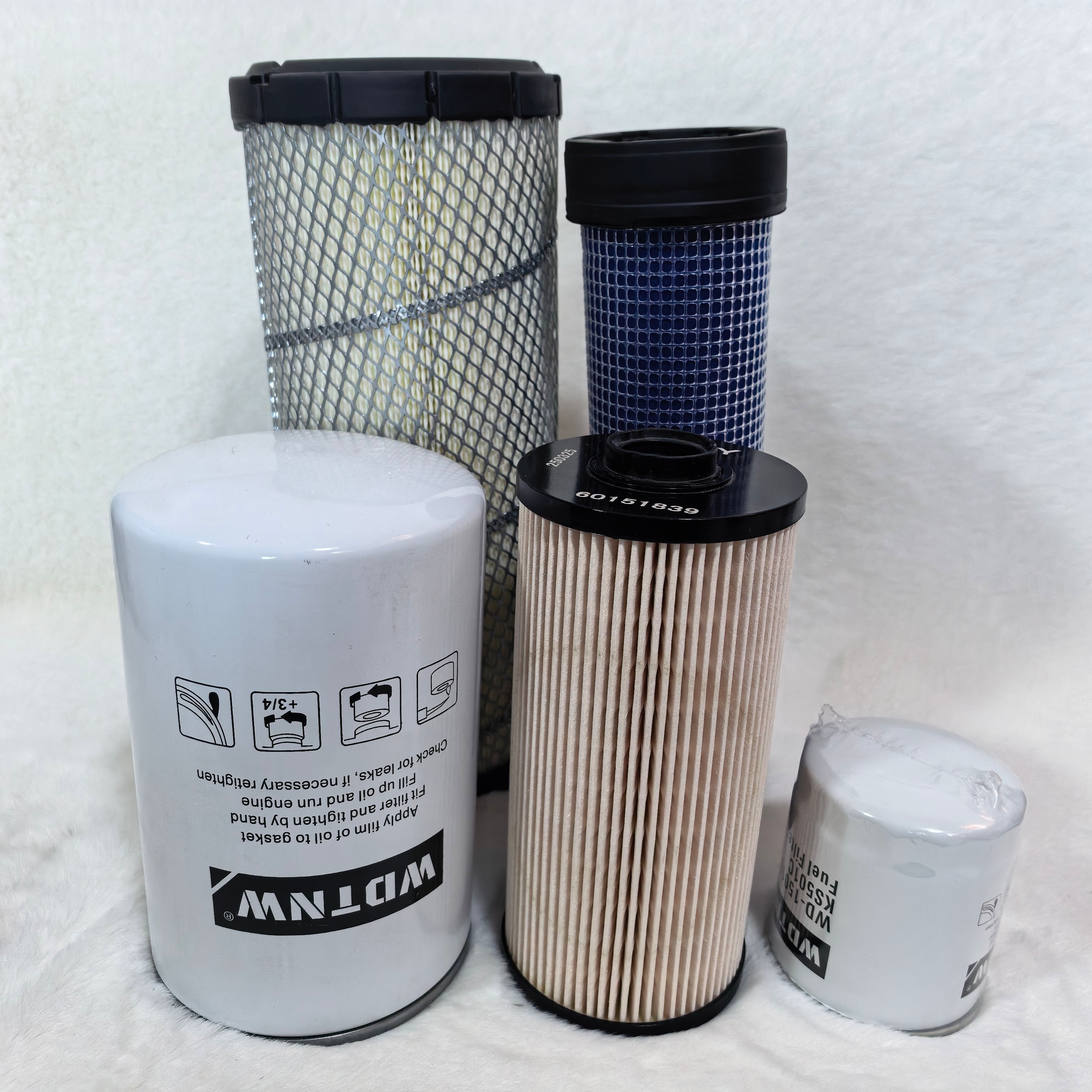 三一135c-8-9空气滤芯机滤柴滤油水分离器