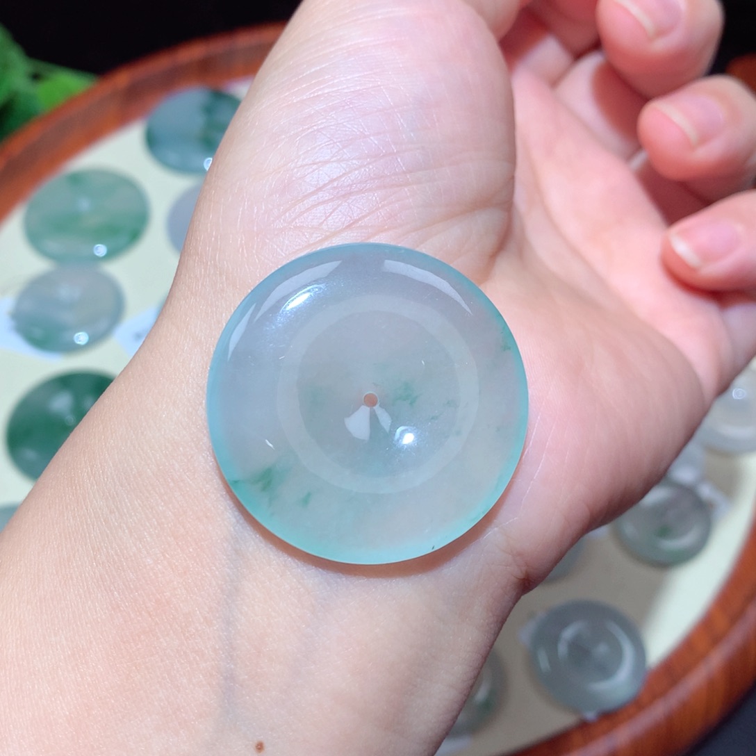 翡翠未镶嵌颈饰翡翠吊坠7