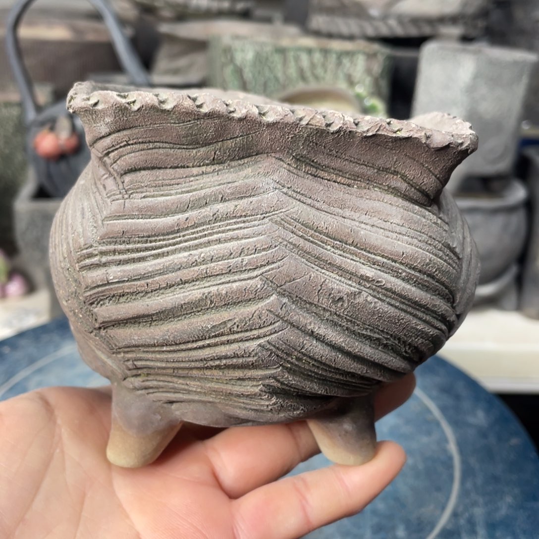 红陶一个人的时候就会想