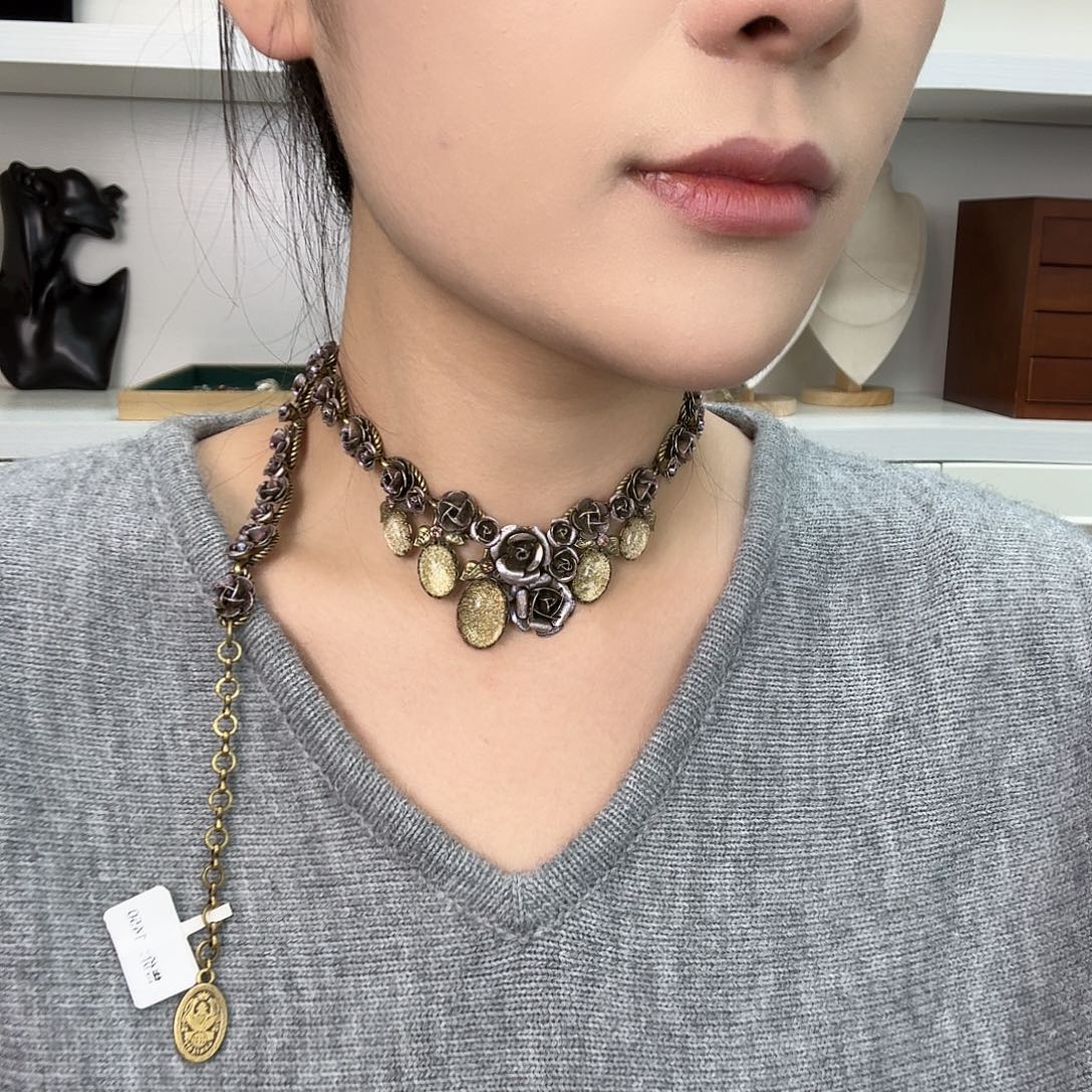 若***~琉璃合金合金科普 玫瑰项链 不退换