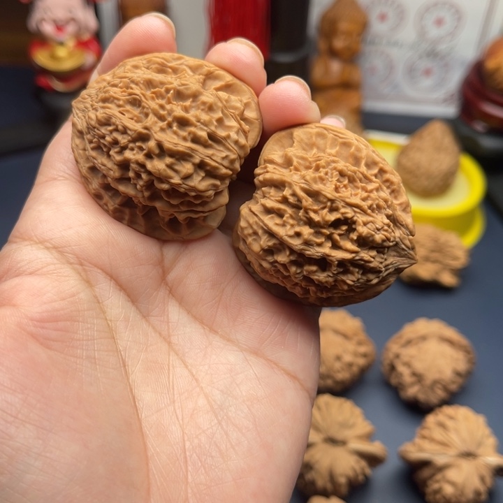 文玩核桃吊坠满天星