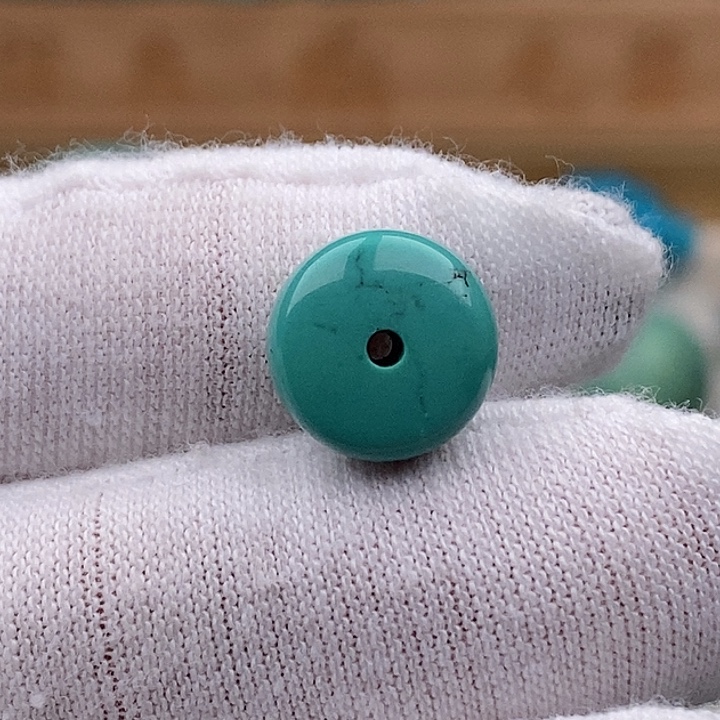 绿松石未镶嵌珠宝奇石11