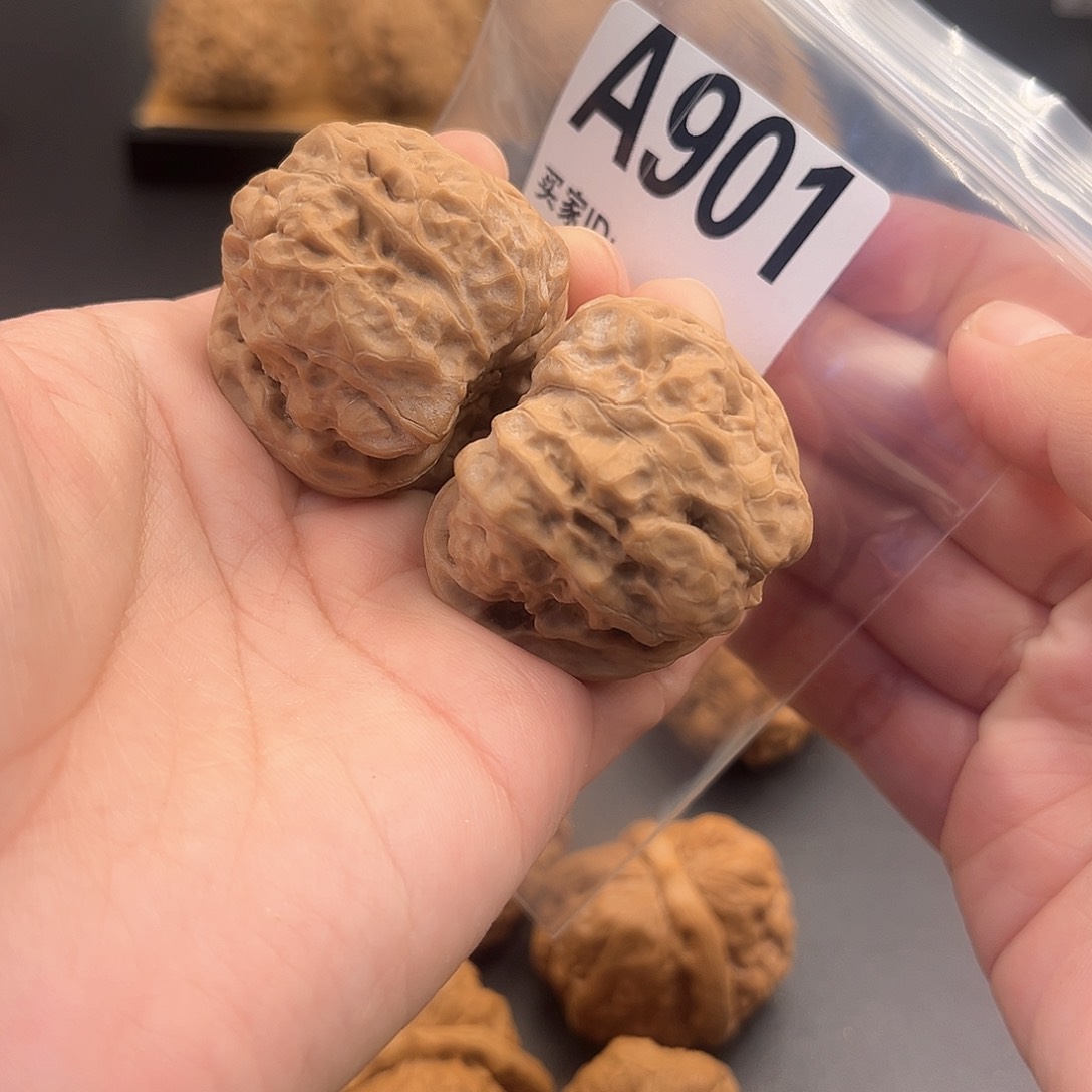 桃核把件峰***?蛙蛙福利39