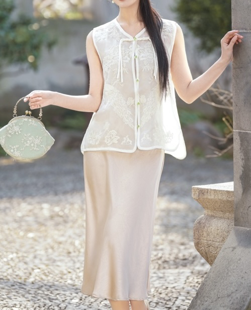 【海南简爱】2025夏季新中式刺绣坎肩马甲国风上衣 007