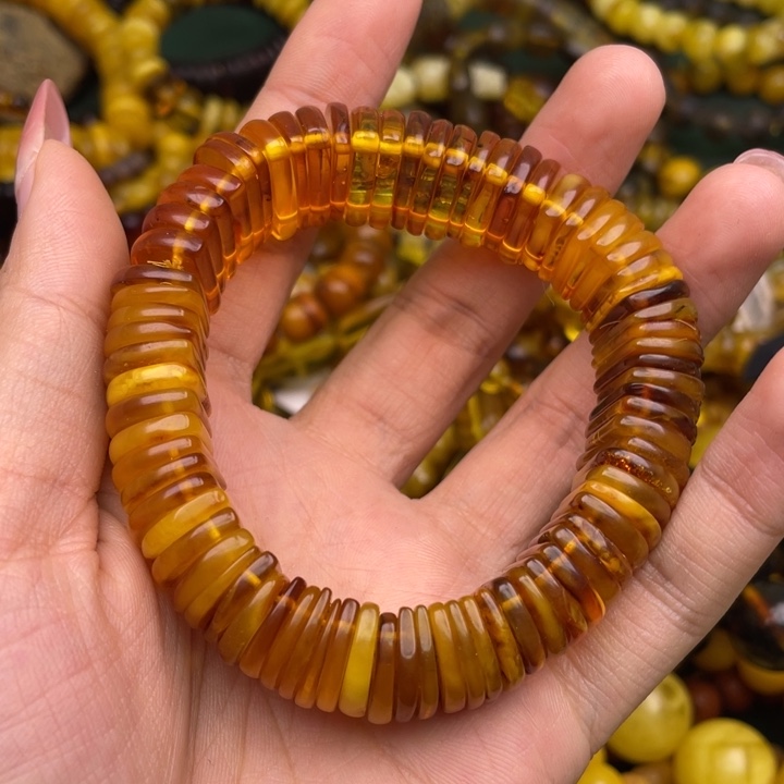 琥珀未镶嵌珠宝奇石