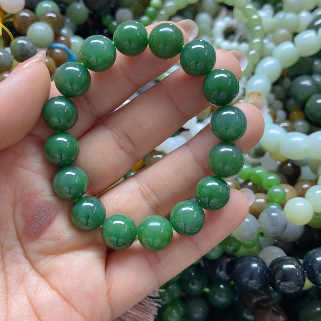 未镶嵌和田玉手链