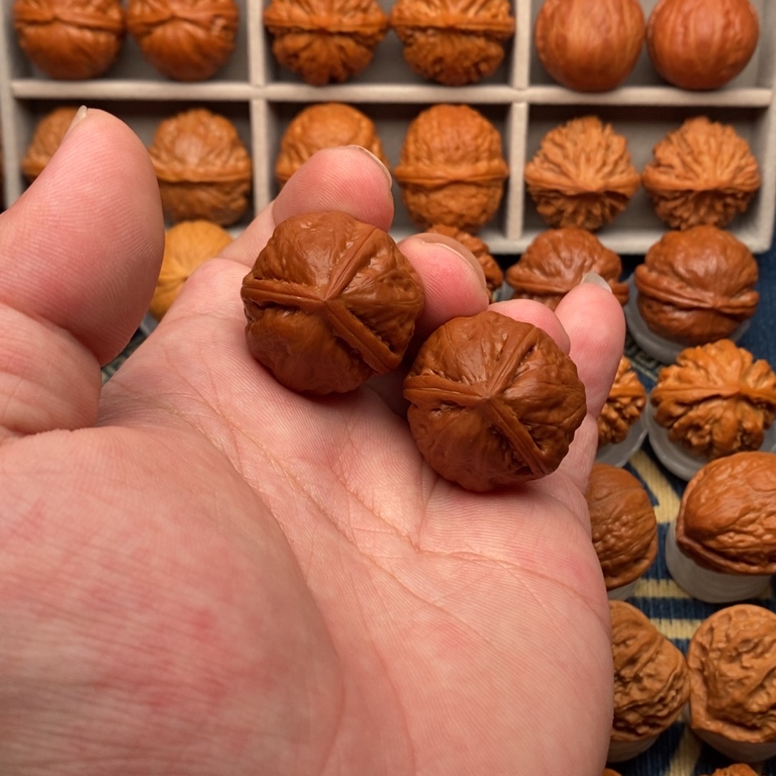 五****把件文玩核桃三棱