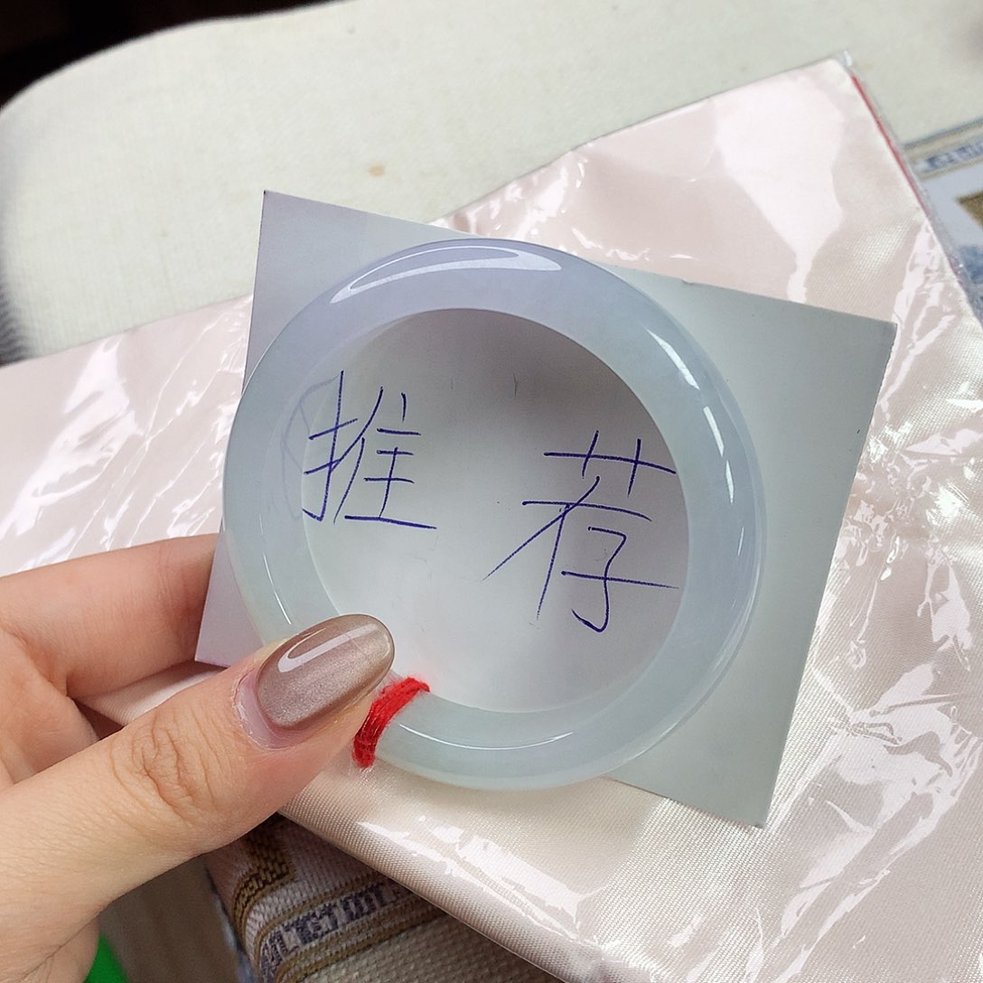 翡翠未镶嵌手镯手镯