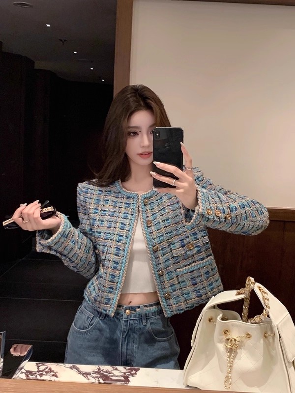 圣西尔蓝千金”Chan*l手工坊秀款 YB獨家定制金丝珠片小香外套