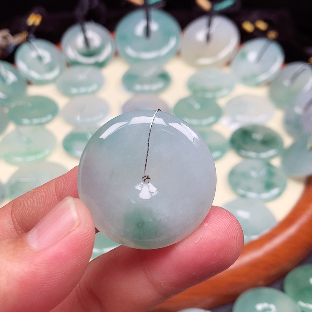 翡翠未镶嵌颈饰33.3-6.2