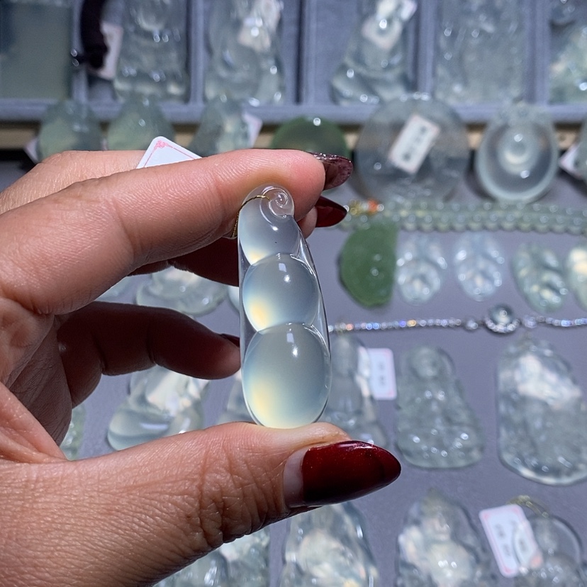 【闪购商品】岫玉颈饰未镶嵌顺*丶四季平安豆