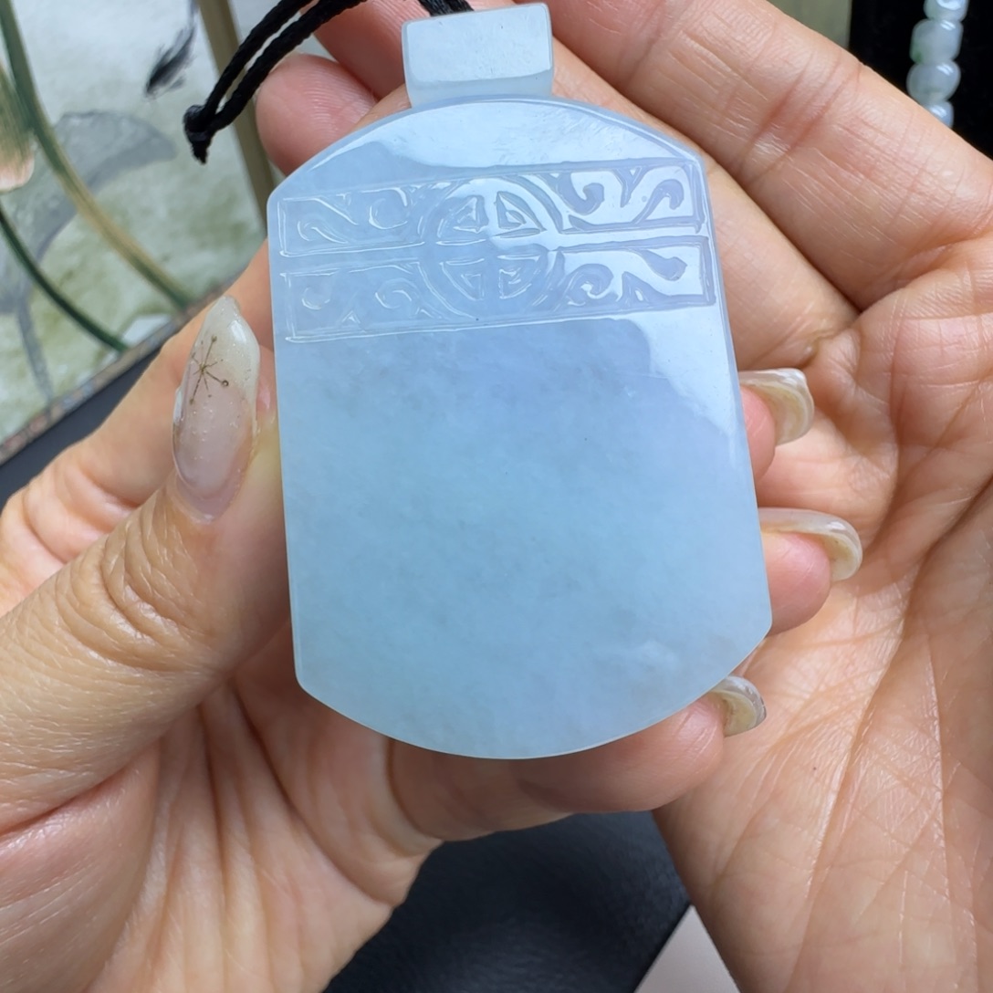 翡翠未镶嵌颈饰仿古牌