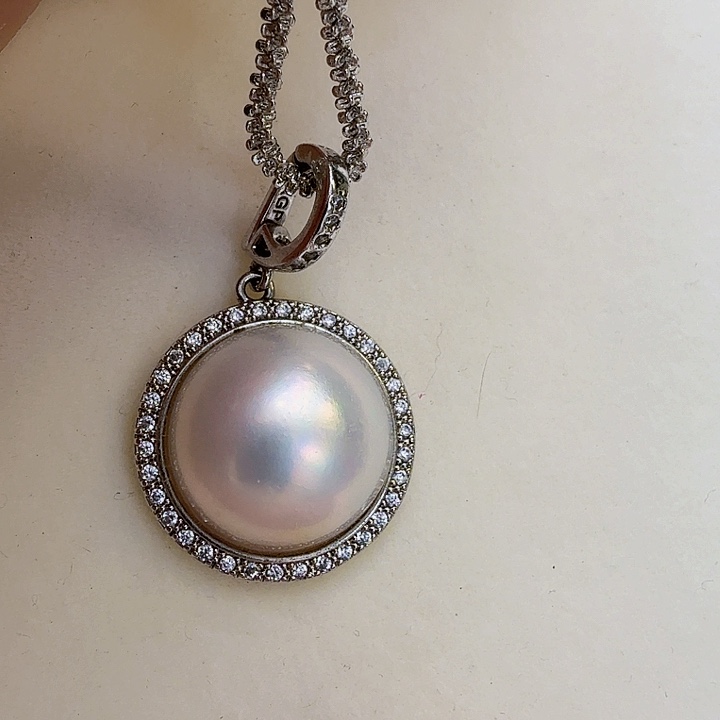 未镶嵌颈饰拼合珍珠（马贝珠）