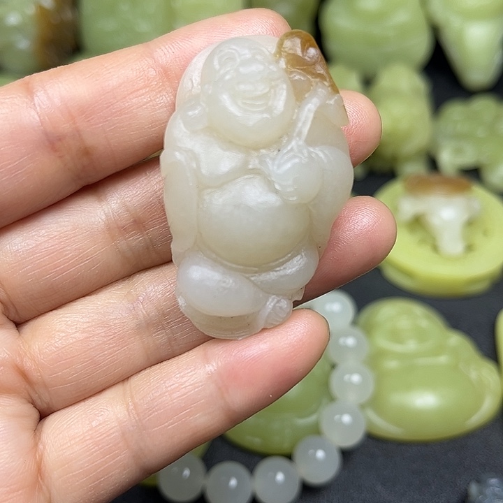 和田玉（糖玉）未镶嵌颈饰