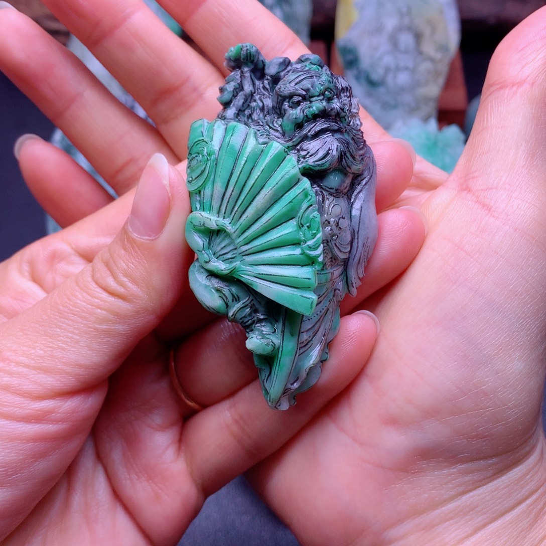 一***文定制翡翠未镶嵌翡翠