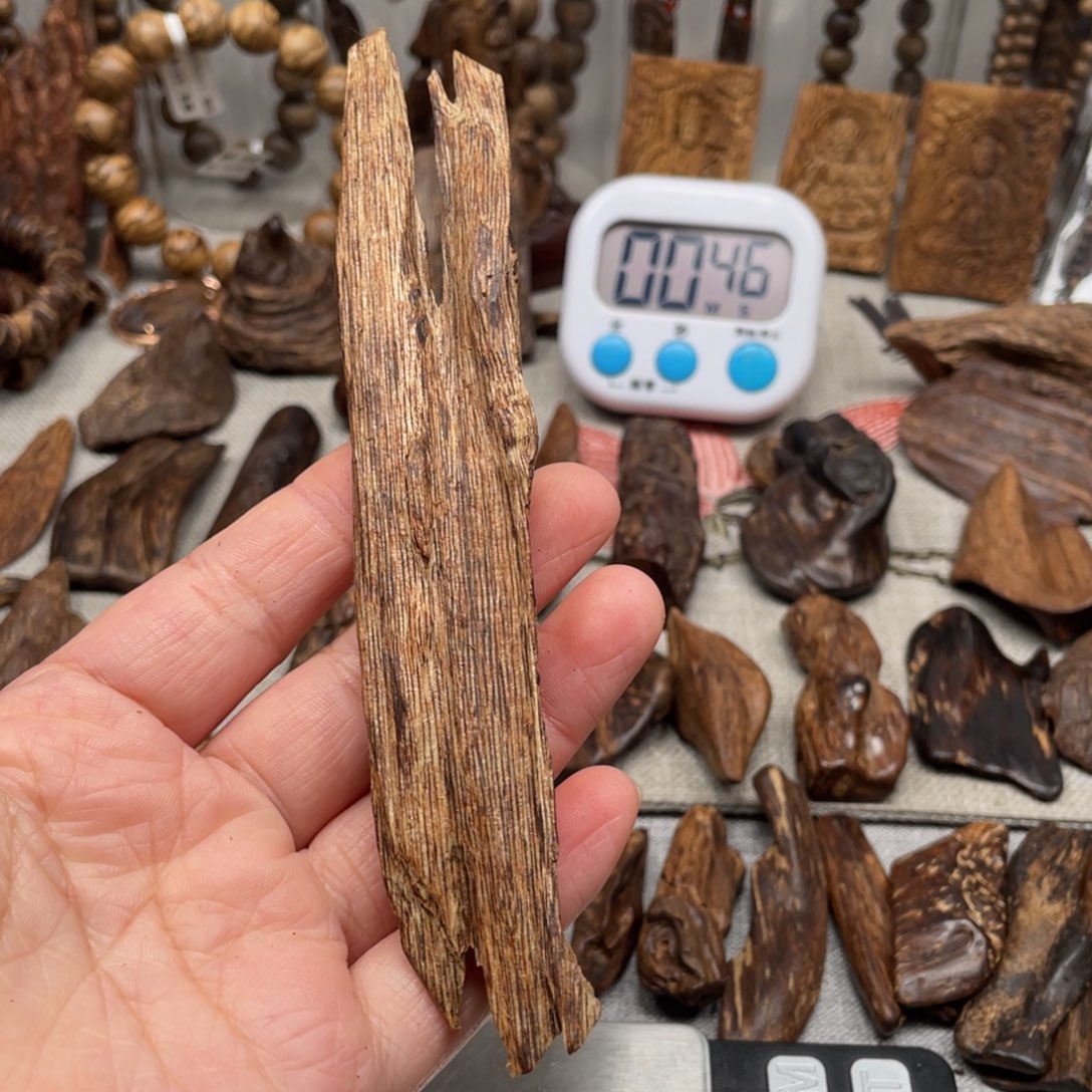 沉香碎屑沉香泰国登留眉8.85+