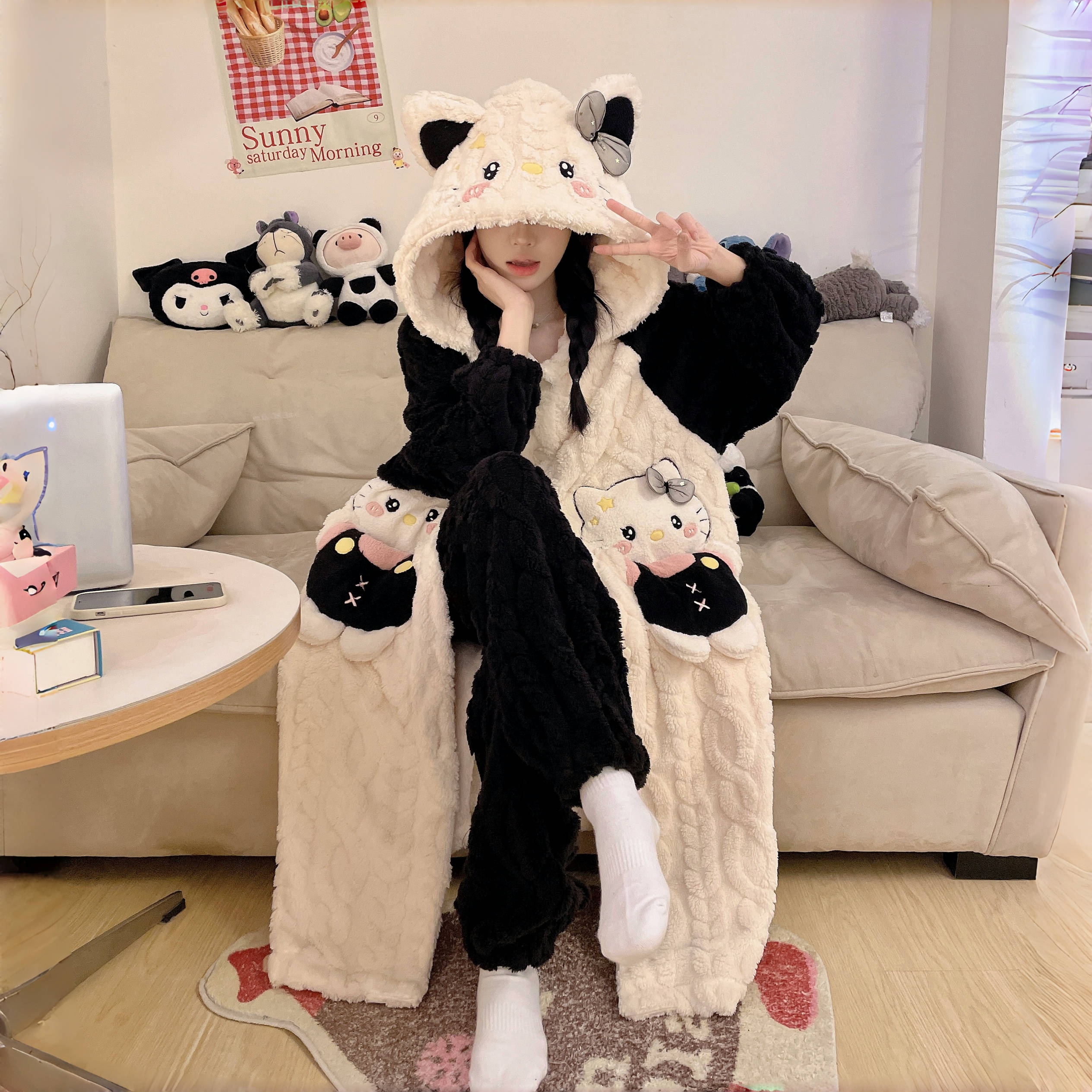 kitty猫睡袍女款珊瑚绒2025新睡衣加绒加厚卡通冬天可外穿家居服