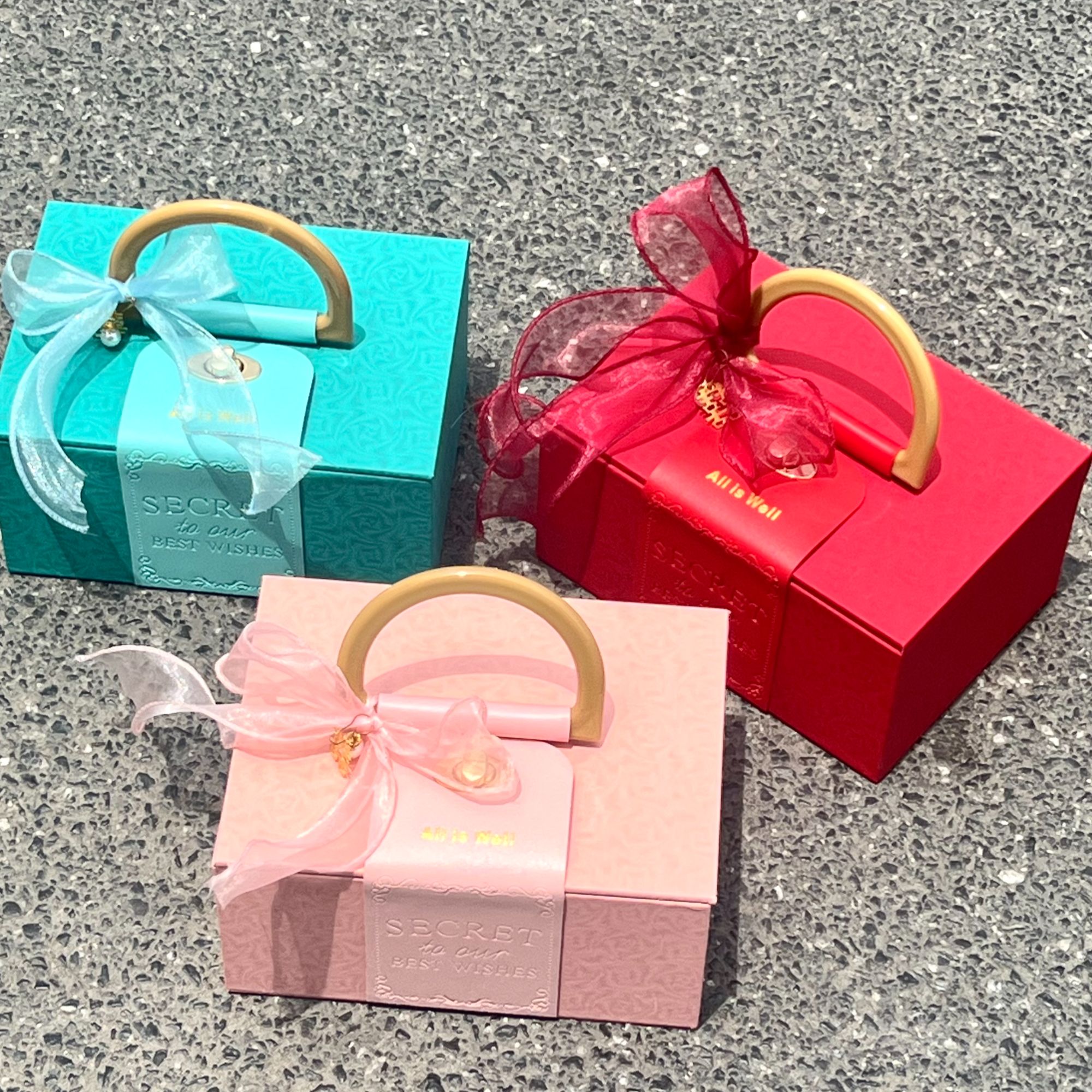 2025网红爆款送伴娘伴郎伴手礼精致全皮质礼盒送生日礼物公司年会