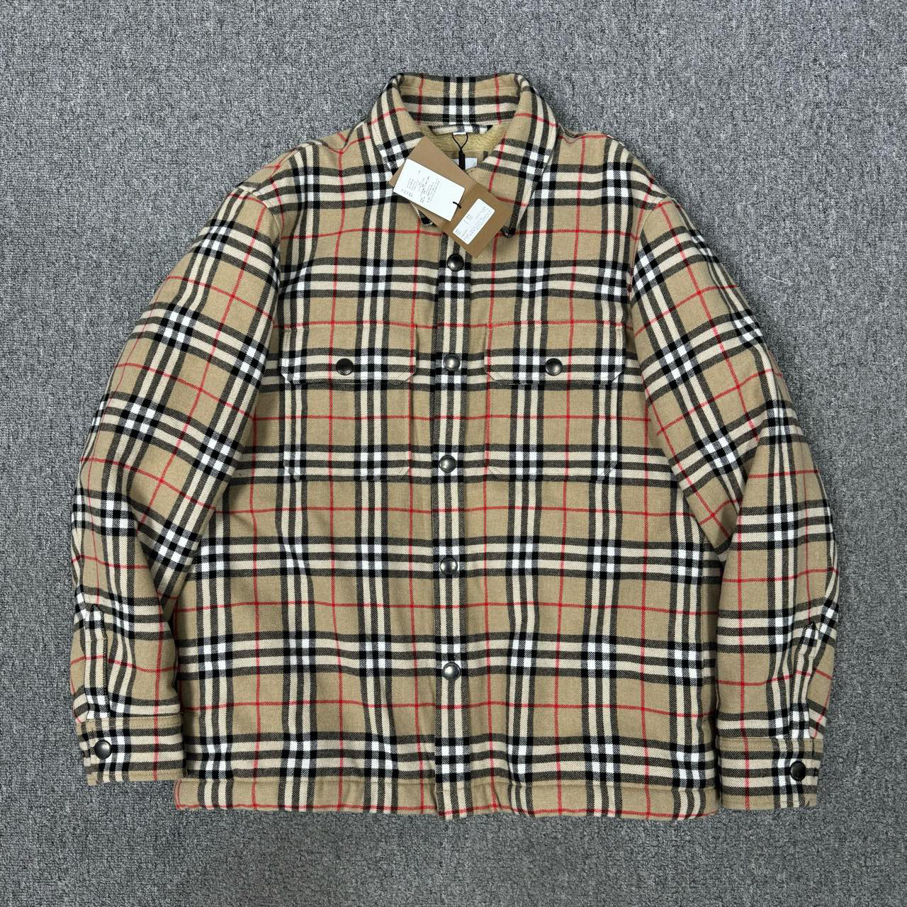 12004927 Burberry巴宝莉 新款格纹羊羔毛外套 未使用带吊牌L码