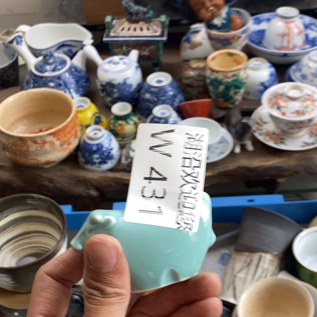 瓷器瓷器的一个人的实***叫