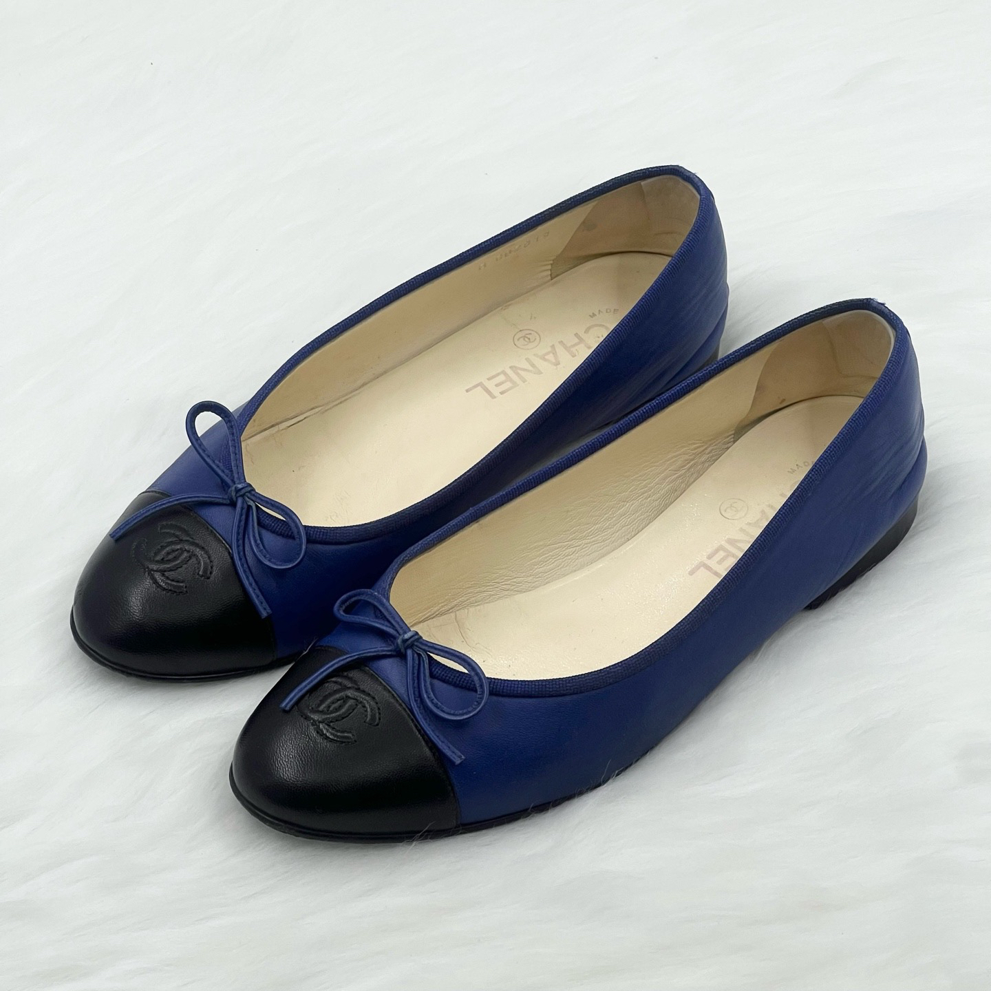 95新 Chanel/香奈儿 羊皮双C单鞋 40码 公价7K cd021