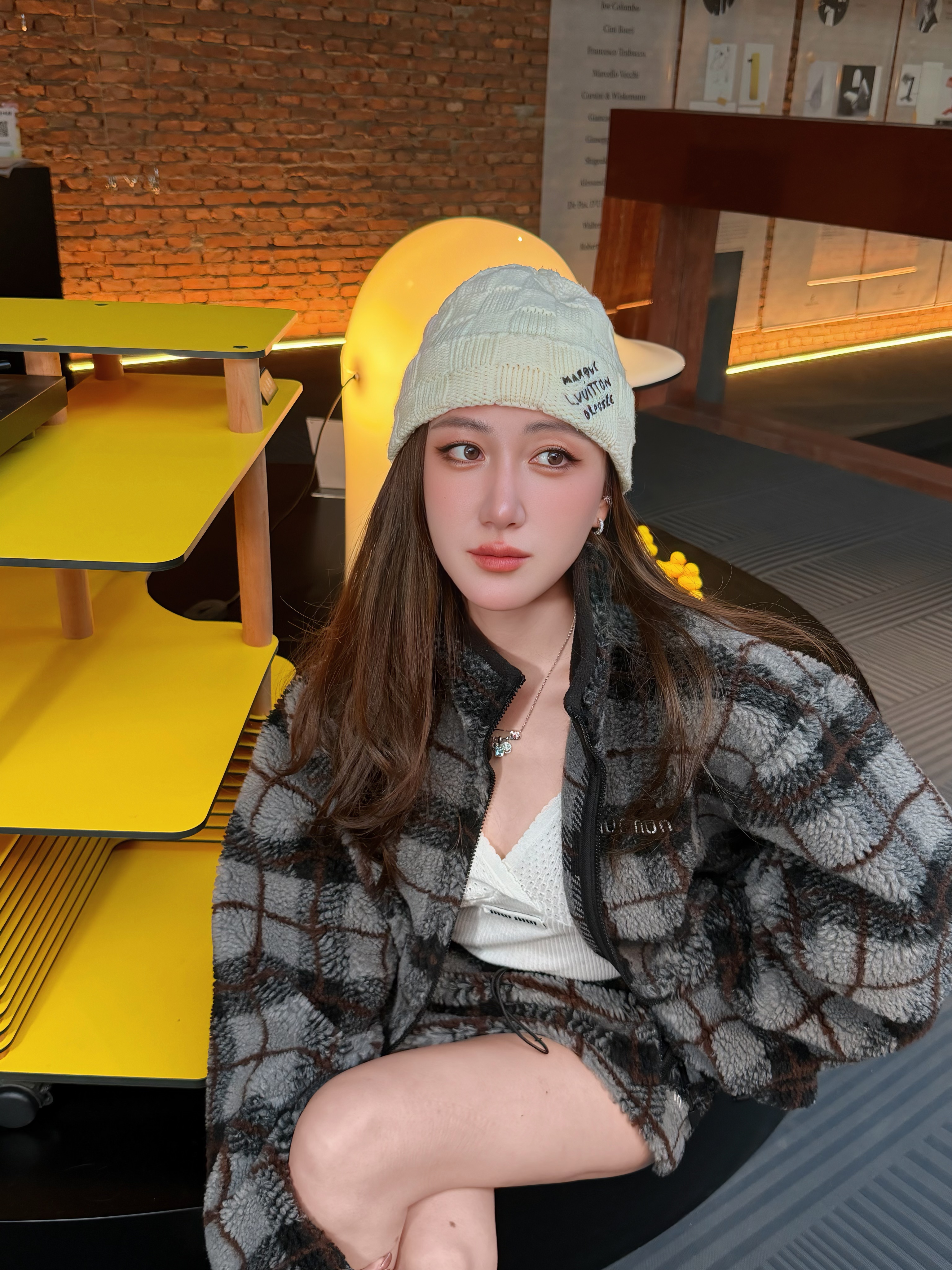  ‘花木眠‘  绣徽标摇粒绒格纹泰迪拉链外套