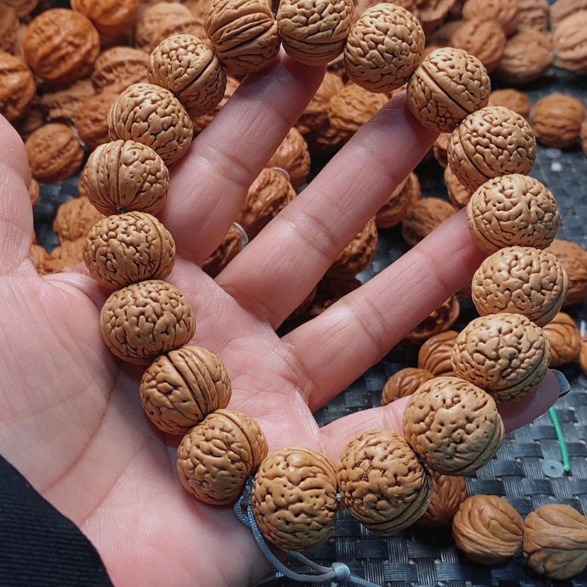 【闪购商品】文玩核桃吊坠桃核