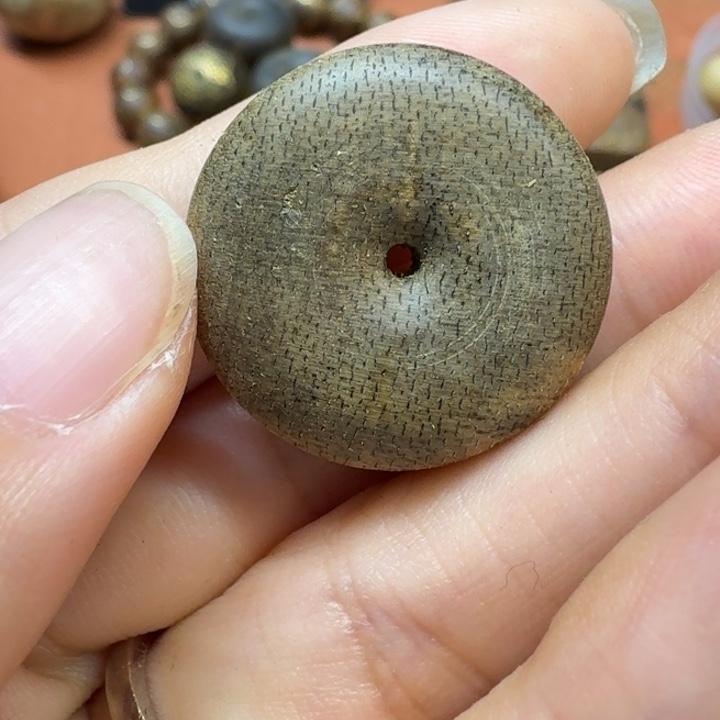 大叶紫檀（黑酸枝木类）