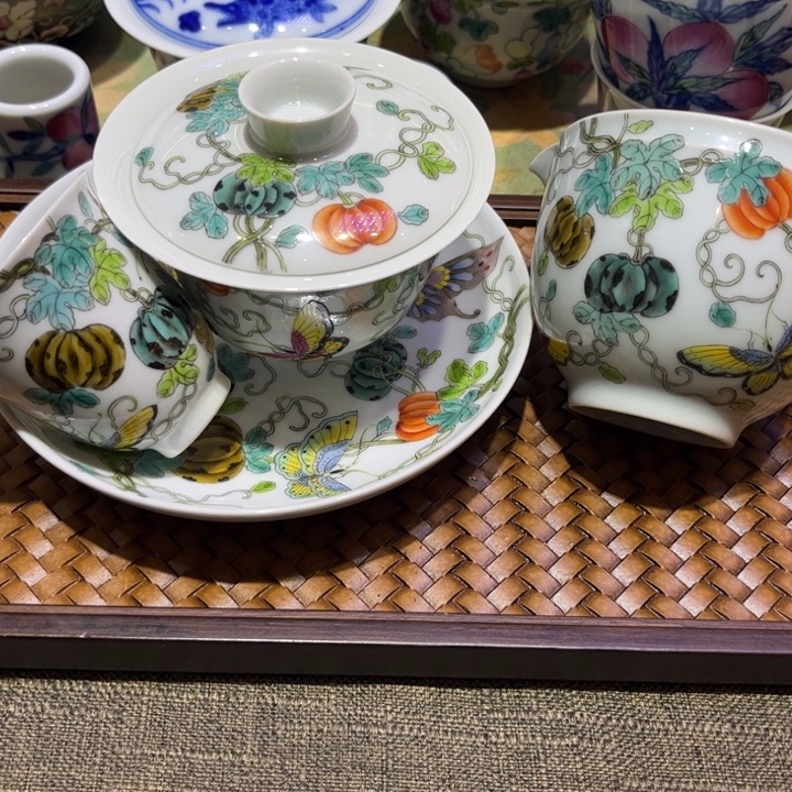 贝***克纯手绘精品盖碗杯