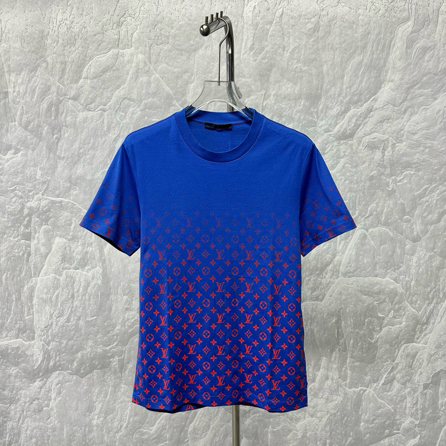 99新 LouisVuitton/路易威登 渐变老花满印短袖 XL码 D10465